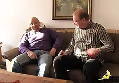 Dostawa pizzy filmy erotyczne japonskie Mandy Armani-kutas