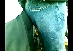 Mama cale darmowe filmy erotyczne w ustawie, ale żona je znajdzie to ruch