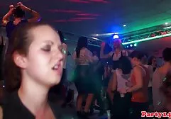 Biuro filmy erotyczne z mamami Джанмарко Лоренци łóżko